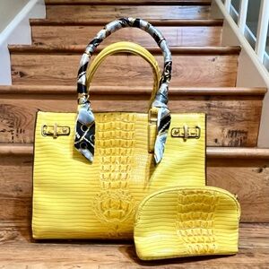 Elegant Yellow Croc-Embossed Tote Set